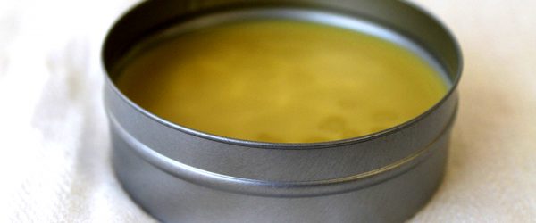 How to Make Beeswax Salve