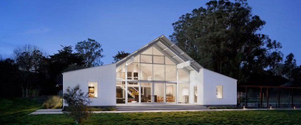 This Gorgeous Farmhouse Is Also Eco-Friendly