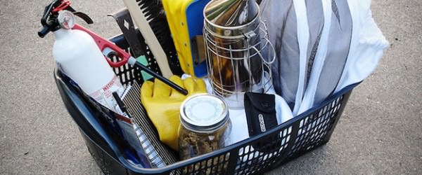 5 Tools You Need As A Beekeeper